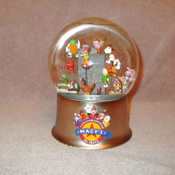 Macy's 60th Anniversary Thanksgiving Parade Musical Snow Globe Floats Glitter - Picture 1 of 13